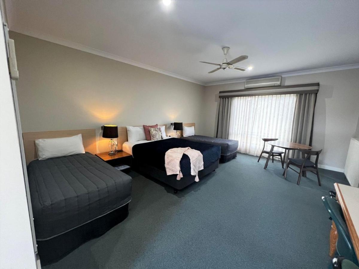 Tumbarumba Motel & Elms Restaurant 외부 사진