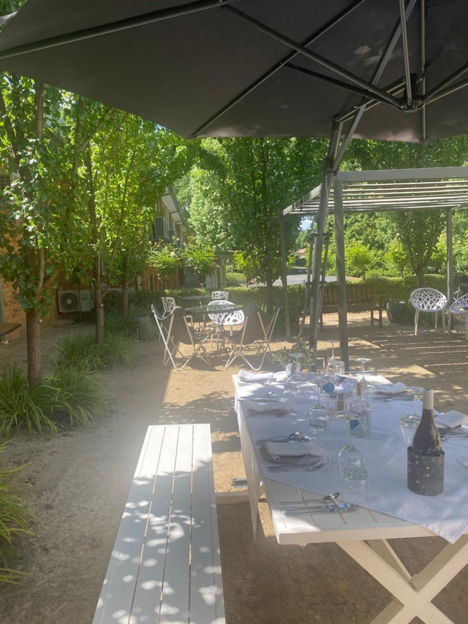 Tumbarumba Motel & Elms Restaurant 외부 사진