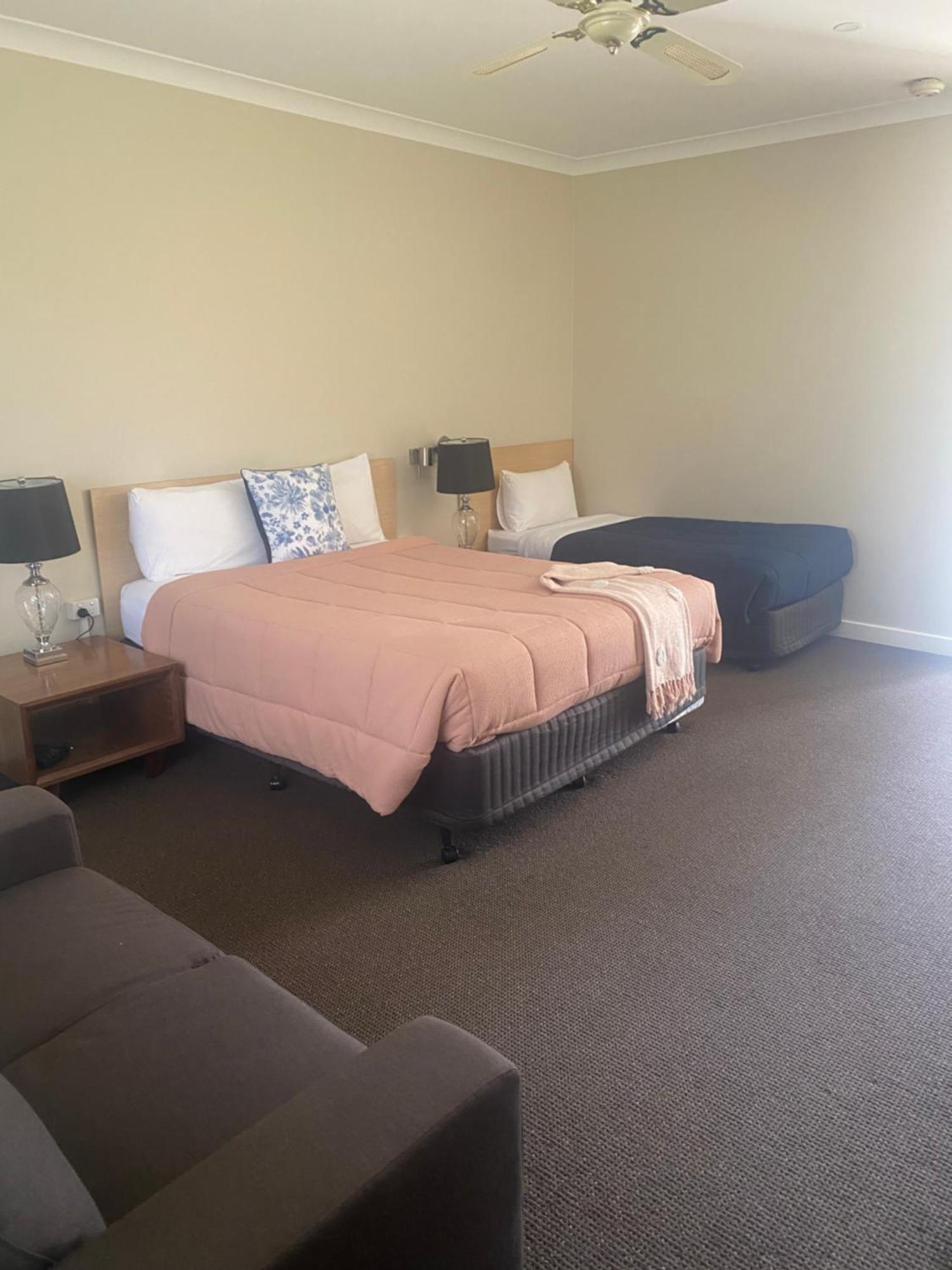 Tumbarumba Motel & Elms Restaurant 외부 사진