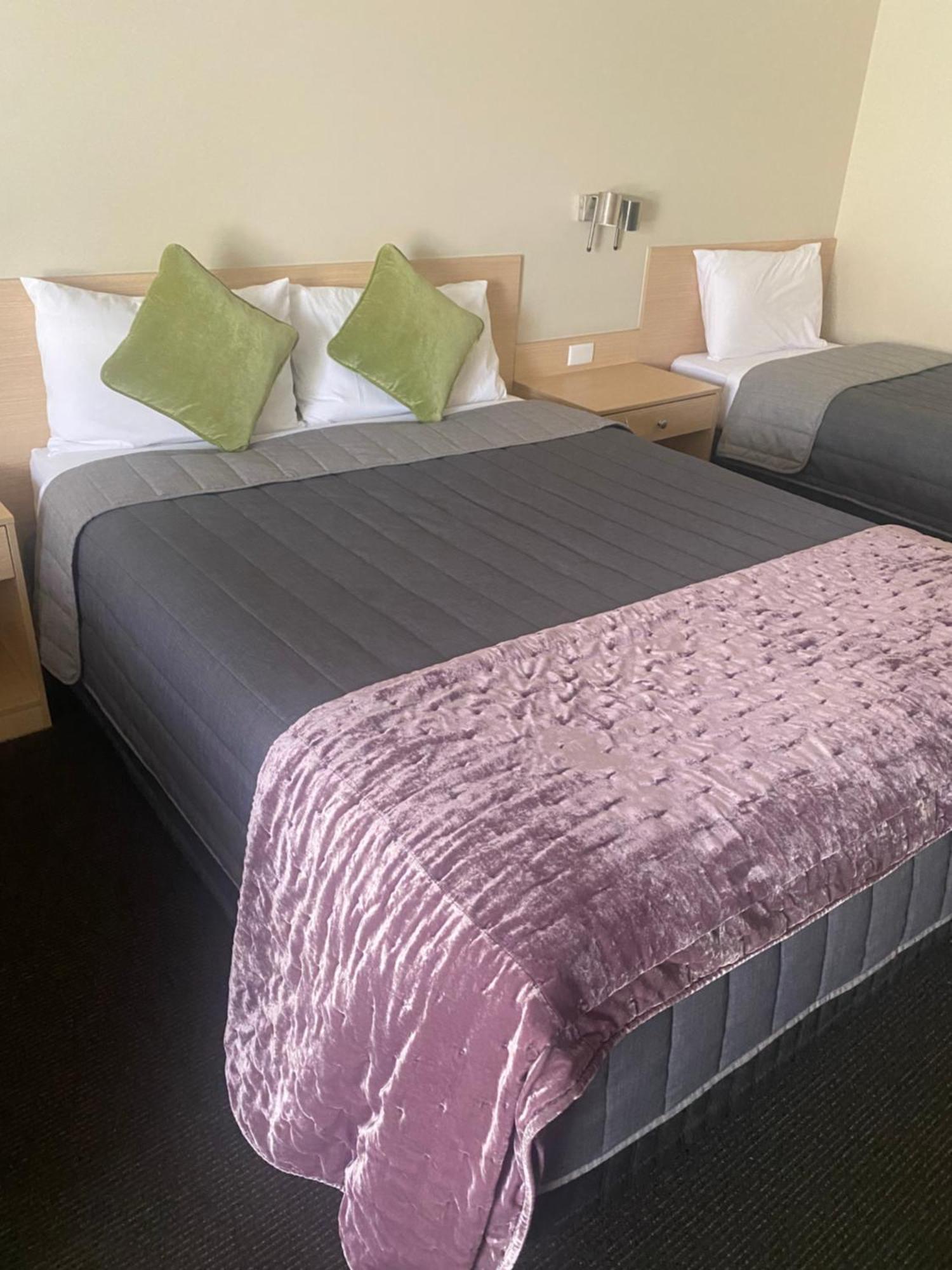 Tumbarumba Motel & Elms Restaurant 외부 사진